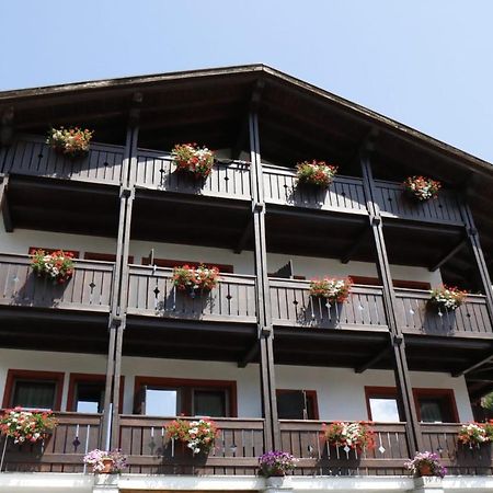 Hotel La Palu Pinzolo Exterior foto